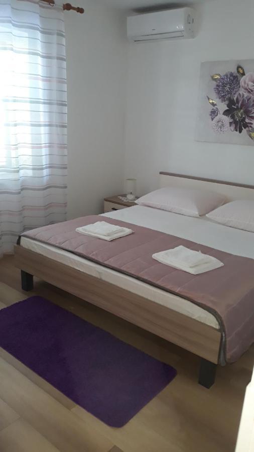 Mini Apartment Petra - Rooms Purple & Green With Kitchen And Garden Дубровник Экстерьер фото